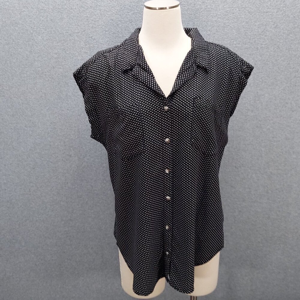 Jachs Girlfriend T Shirt Short Sleeve Women L Black‎ and White front pockets